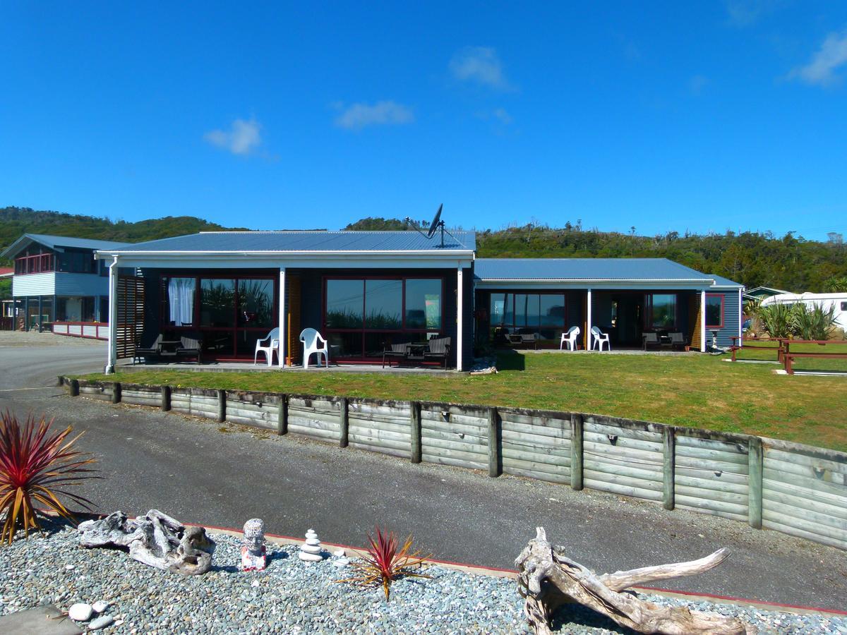 Beachview Motel Greymouth Exterior photo