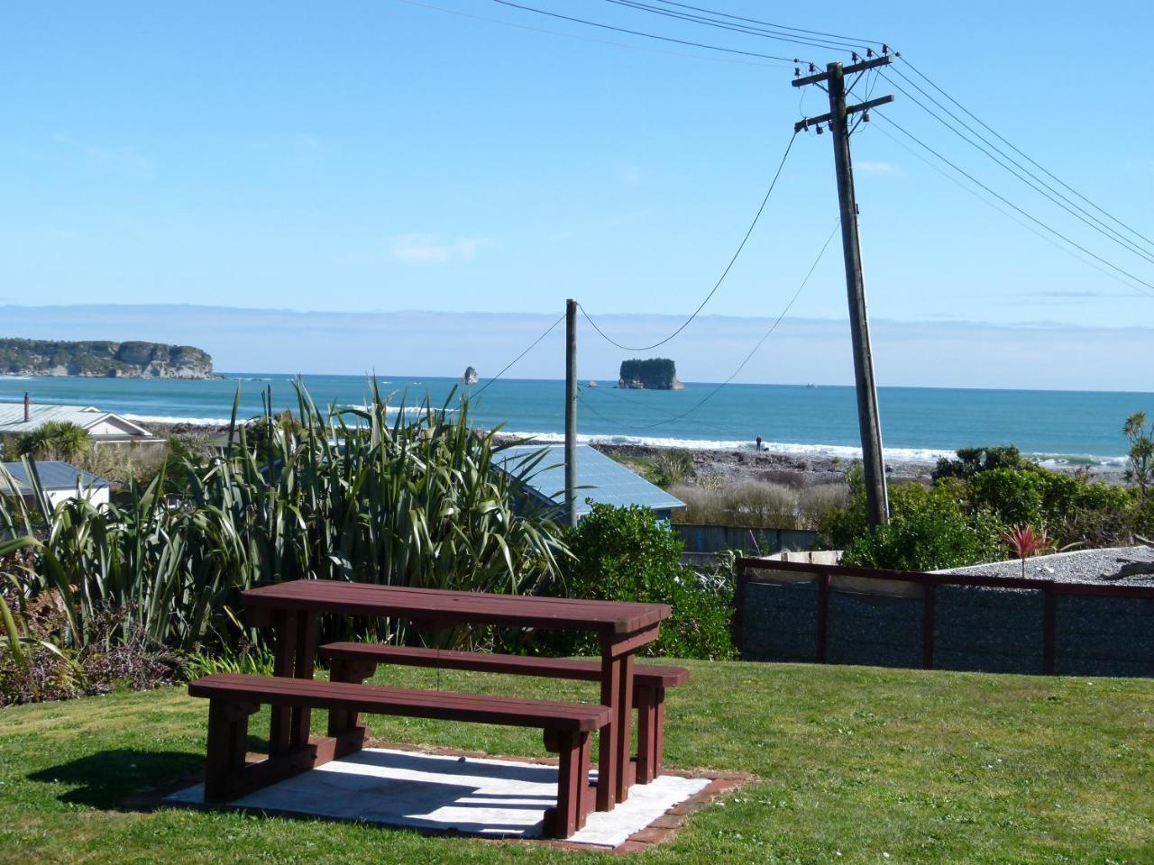 Beachview Motel Greymouth Exterior photo